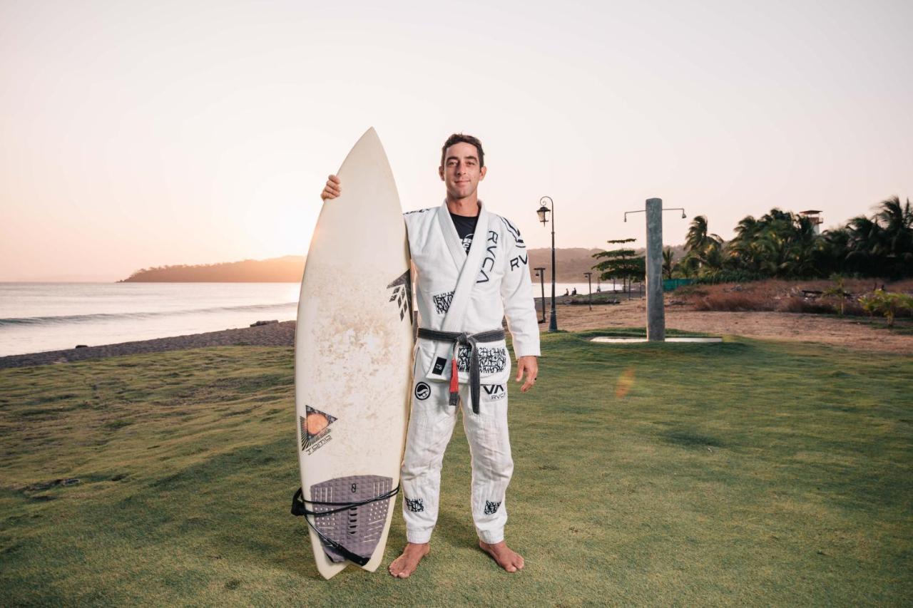 Beach Break Hotel & Surf Camp De بلايا فيناو المظهر الخارجي الصورة
