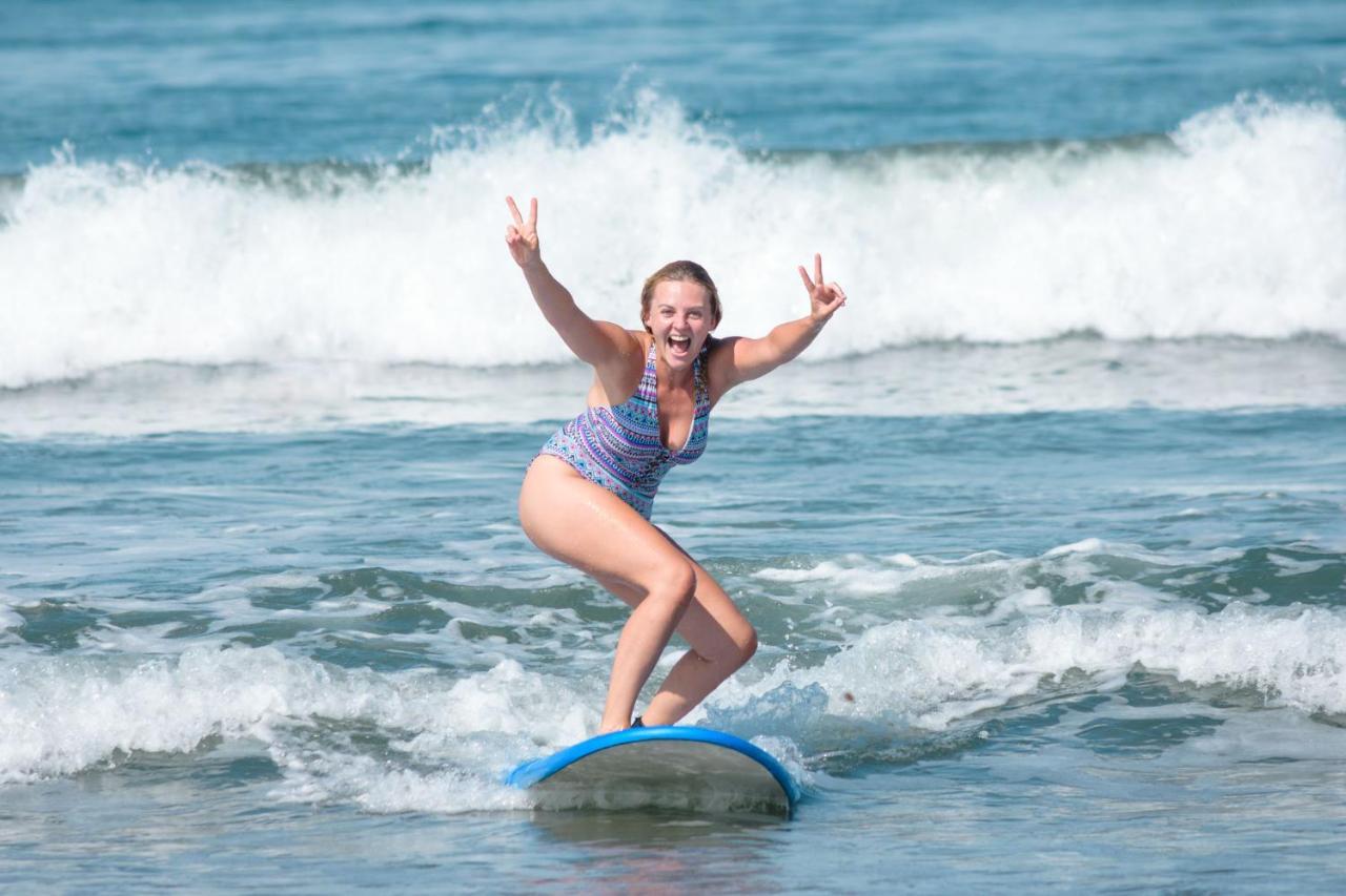 Beach Break Hotel & Surf Camp De بلايا فيناو المظهر الخارجي الصورة