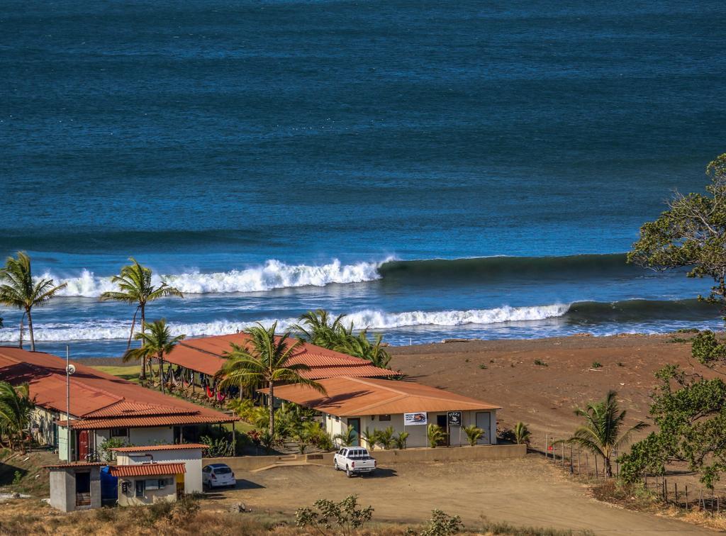 Beach Break Hotel & Surf Camp De بلايا فيناو المظهر الخارجي الصورة