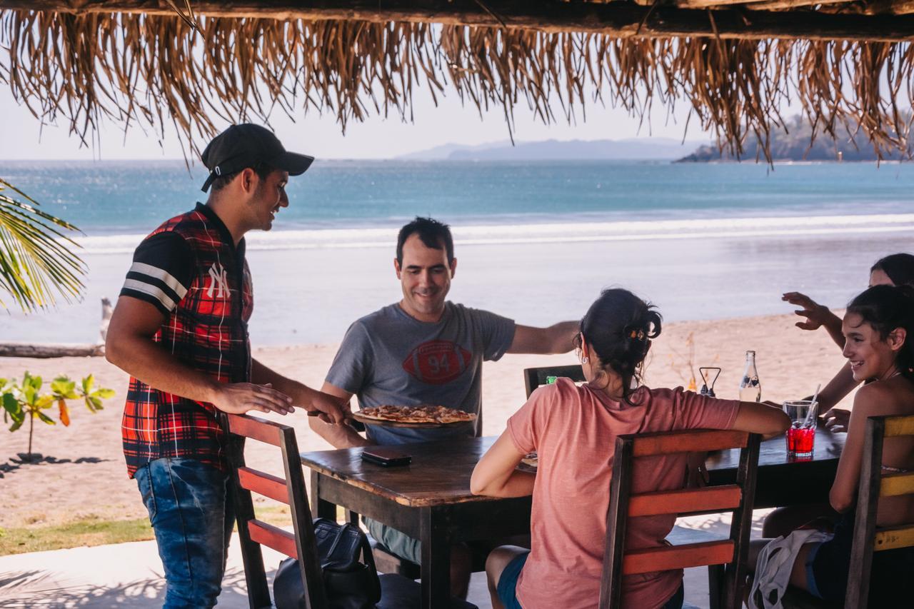 Beach Break Hotel & Surf Camp De بلايا فيناو المظهر الخارجي الصورة